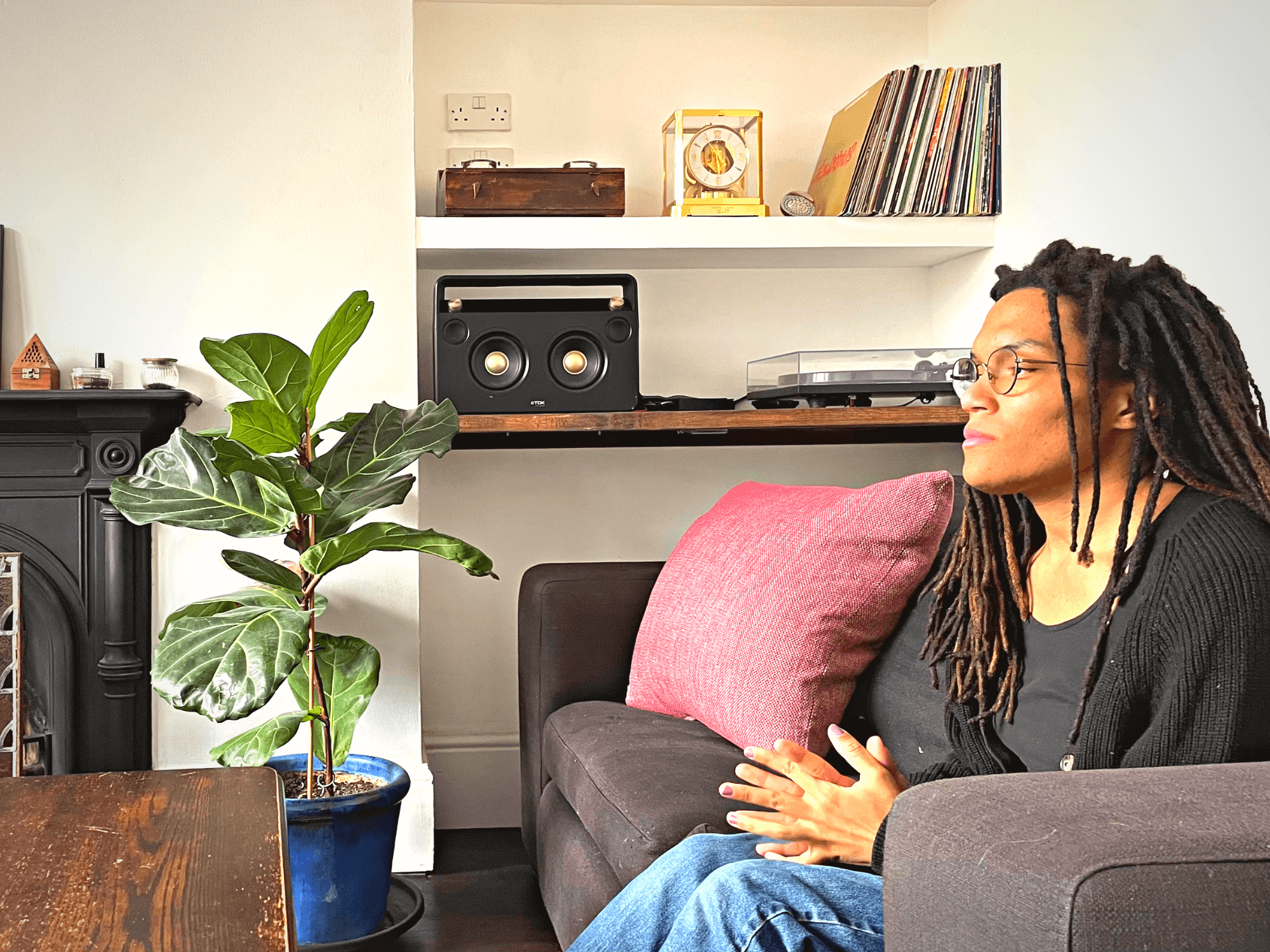 A smoker in a hypnotherapy session